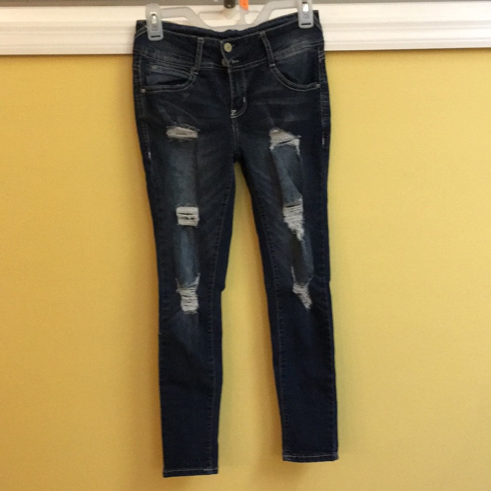 Wallflower ripped jeans, curvy fit